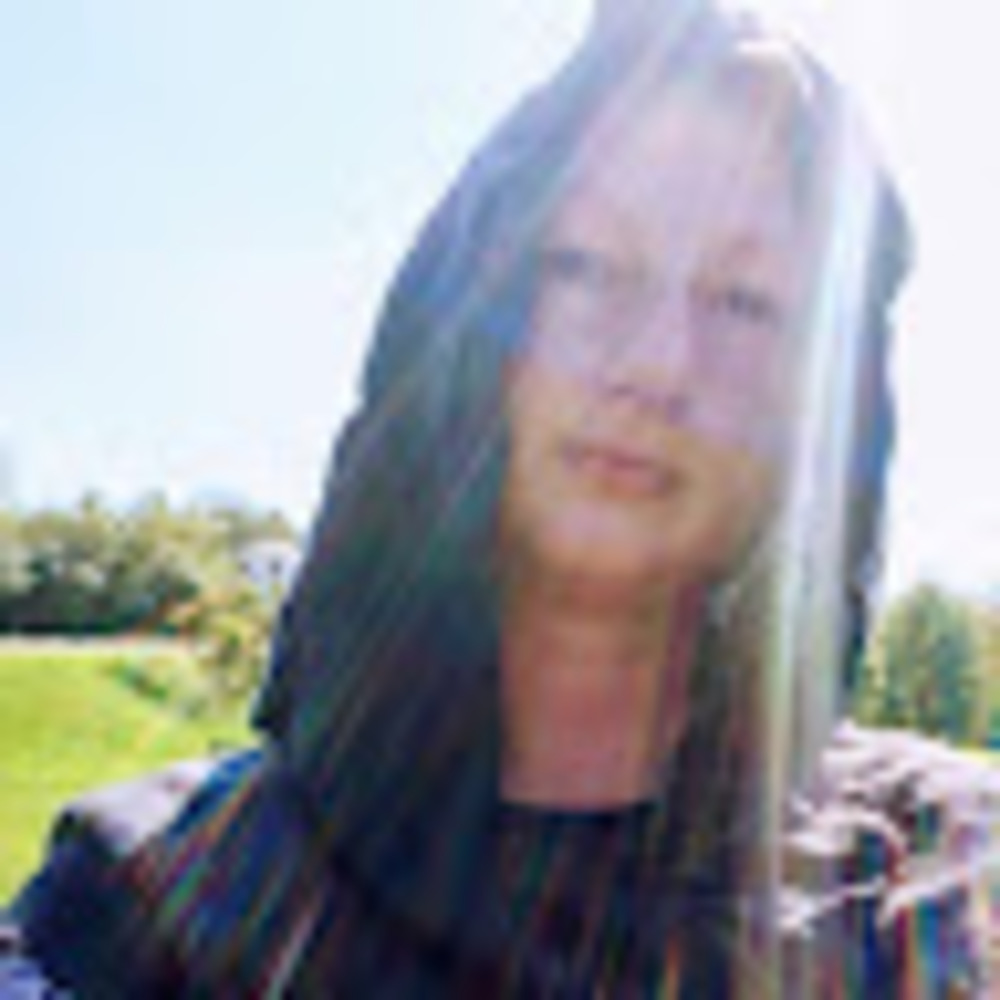 Meet your Posher, April